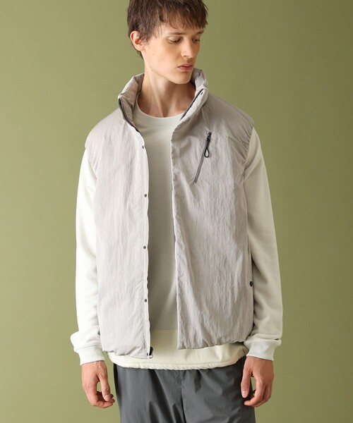 Columbia(コロンビア)の「限定展開 防寒 通勤 COLUMBIA BLACK LABEL/メンズ シアトルレンジ ベスト ダウン/コロンビアブラックレーベル(ベスト・メンズ・グレー/ブラック/グレイッシュベージュ・XL/M/L/S)」の3枚目の写真