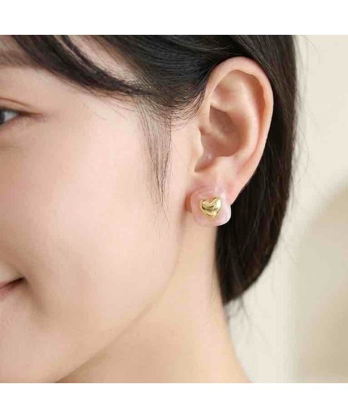 tone(トーン)の「【88eighty-eight】ゴールドハートスクエアレトロピアス【import】(MA)(ピアス(両耳用)・レディース・ベージュ/グリーン/レッド・FREE)」の12枚目の写真