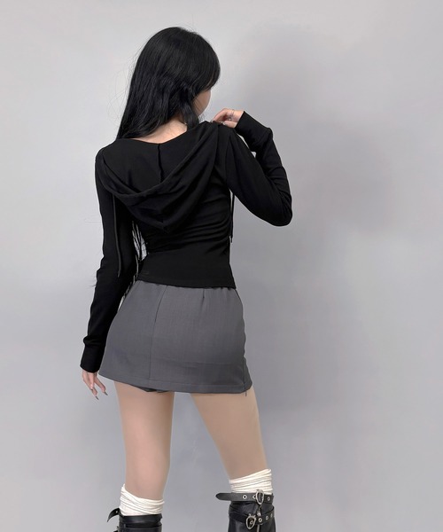 FOLLOWIN(フォロウィン)の「3color/レースリボン付きフーディートップス(Tシャツ/カットソー・レディース・ブラック/ホワイト/グレー・FREE)」の19枚目の写真