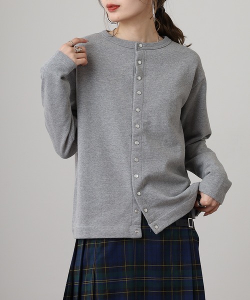 OMNES(オムネス)の「裏毛スウェットパールドット 長袖カーディガン(カーディガン/ボレロ・レディース・ホワイト/グレー/モカ・M)」の2枚目の写真