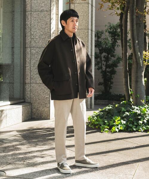 URBAN RESEARCH DOORS(アーバンリサーチドアーズ)の「『UR TECH』コーデュロイトラウザー(その他パンツ・メンズ・チャコールグレー/オフホワイト/ブラウン/ネイビー・SMALL/X-LARGE/MEDIUM/LARGE)」の7枚目の写真