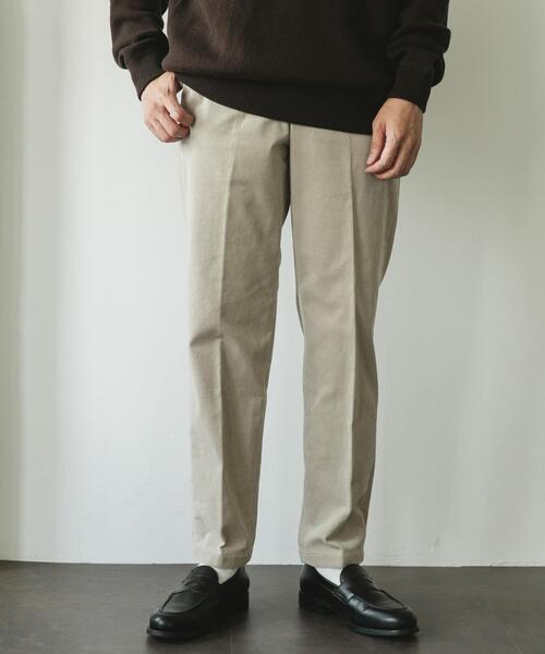 URBAN RESEARCH DOORS(アーバンリサーチドアーズ)の「『UR TECH』コーデュロイトラウザー(その他パンツ・メンズ・チャコールグレー/オフホワイト/ブラウン/ネイビー・SMALL/X-LARGE/MEDIUM/LARGE)」の10枚目の写真