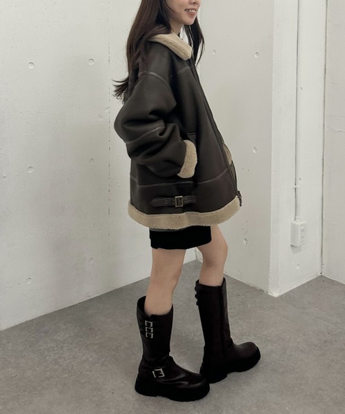 archives(アルシーヴ)の「フェイクレザーミドルムートンジャケット(ムートンコート・レディース・ブラック/ブラウン・MEDIUM)」の20枚目の写真