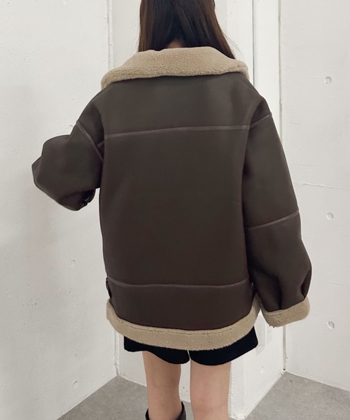 archives(アルシーヴ)の「フェイクレザーミドルムートンジャケット(ムートンコート・レディース・ブラック/ブラウン・MEDIUM)」の16枚目の写真