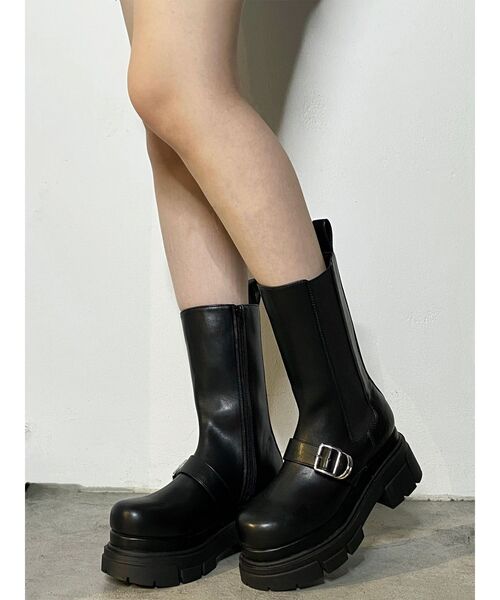 MURUA（ムルーア）の「ベルトサイドゴアブーツ（ブーツ・レディース・ブラック/ブラウン・22.5/23.5/24.5）」の4枚目の写真