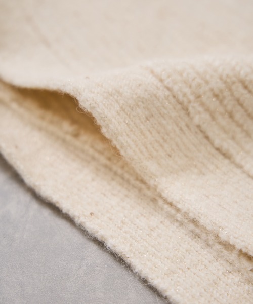 VIS（ビス）の「ボタンデザインポンチョベスト（ベスト・レディース・チャコールグレー/オフホワイト・FREE）」の21枚目の写真