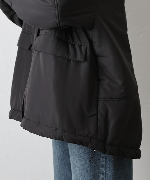 COLONY 2139(コロニートゥーワンスリーナイン)の「スタンドカラー中綿コート(ブルゾン・レディース・モカ/ブラック・FREE)」の12枚目の写真