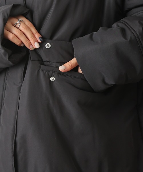 COLONY 2139(コロニートゥーワンスリーナイン)の「スタンドカラー中綿コート(ブルゾン・レディース・モカ/ブラック・FREE)」の13枚目の写真