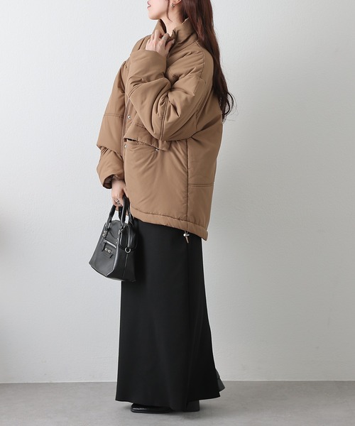 COLONY 2139(コロニートゥーワンスリーナイン)の「スタンドカラー中綿コート(ブルゾン・レディース・モカ/ブラック・FREE)」の22枚目の写真