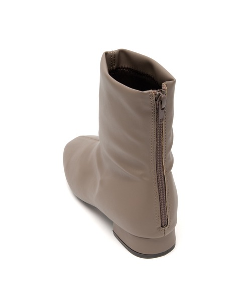 JELLY BEANS(ジェリービーンズ)の「バックファスナーストレッチショートブーツ(210-57390)JELLY BEANS(ジェリービーンズ)(ブーツ・レディース・ブラック/グレー・S/M/L/LL)」の9枚目の写真