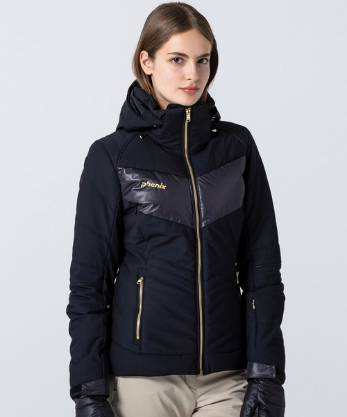 phenix(フェニックス)の「phenix(フェニックス)Futurism Stitching Jacket フューチャリズム ステッチング スキージャケット(保温性/耐水性)(その他アウター・レディース・ブラック/バーガンディー/ホワイト・S/M/L)」の1枚目の写真