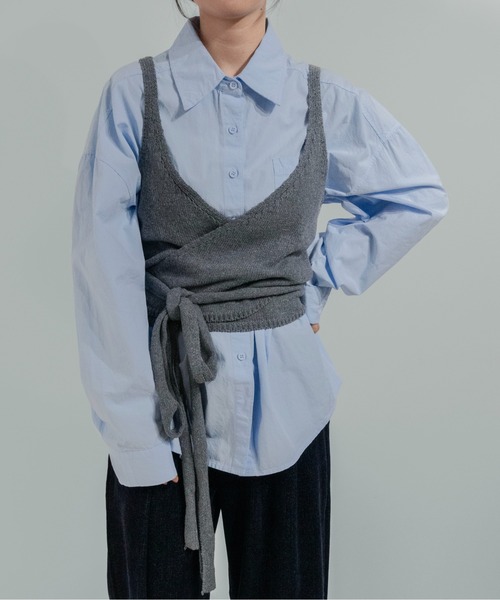 on:nue（オンニュ）の「【on:nue】カシュクールニットビスチェ（ニット/セーター・レディース・ベージュ/ブラック/グレー・FREE）」の4枚目の写真