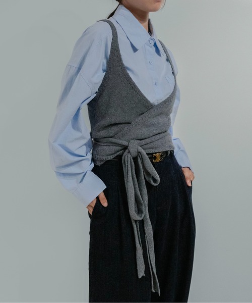 on:nue（オンニュ）の「【on:nue】カシュクールニットビスチェ（ニット/セーター・レディース・ベージュ/ブラック/グレー・FREE）」の7枚目の写真