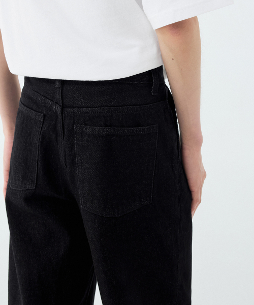MUSINSA STANDARD（ムシンサスタンダード）の「ツーピンタックワイドデニムパンツ [ロー ブラック]（デニムパンツ・メンズ・その他・30/31/33/26/27/28/40/38/42/36/34/32/29）」の6枚目の写真