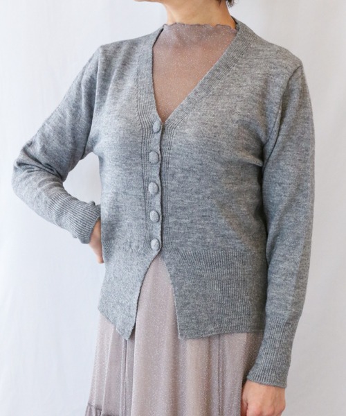 a lot of love（ア ロット オブ ラブ）の「ナローウエスト Vネックカーディガン（カーディガン/ボレロ・レディース・ピンク/オフホワイト/グレー・FREE）」の2枚目の写真