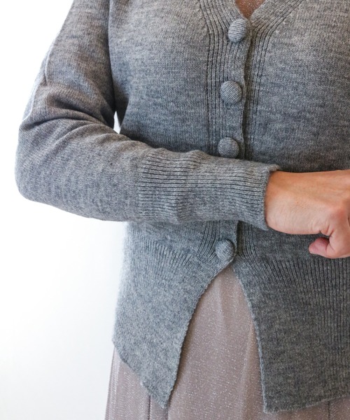 a lot of love（ア ロット オブ ラブ）の「ナローウエスト Vネックカーディガン（カーディガン/ボレロ・レディース・ピンク/オフホワイト/グレー・FREE）」の13枚目の写真