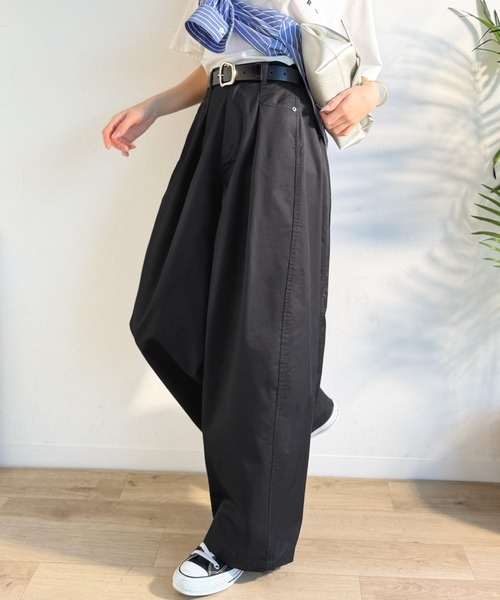 Java(ジャバ)の「《JaVaジャバコラボ》 トレンド感たっぷりの最旬シルエット。タックバレルレッグパンツ(その他パンツ・レディース・ネイビー/ブラック/アイボリー・LARGE/MEDIUM/SMALL/X-LARGE)」の21枚目の写真