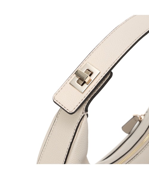 Guess（ゲス）の「EVIE Hobo ホーボーバッグ  （ハンドバッグ・レディース・ベージュ/ブラウン/ブラック・ONE SIZE）」の7枚目の写真