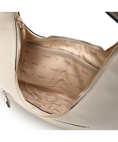 Guess（ゲス）の「EVIE Hobo ホーボーバッグ  （ハンドバッグ・レディース・ベージュ/ブラウン/ブラック・ONE SIZE）」の11枚目の写真