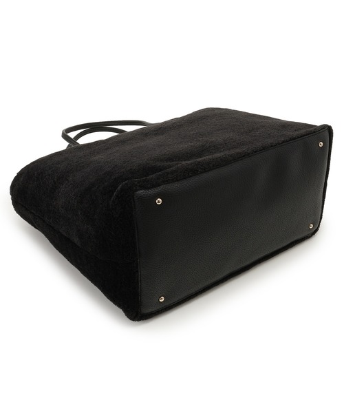 Guess(ゲス)の「VICTTORIA Large 2 In 1 Tote トートバッグ (トートバッグ・レディース・ブラック・ONE SIZE)」の6枚目の写真