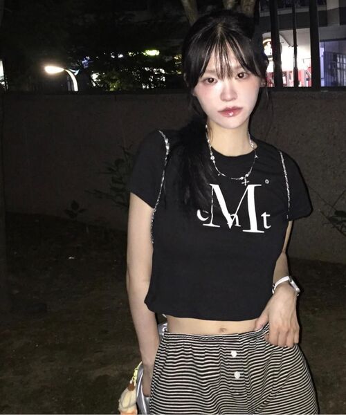 MUCENT（ムセント）の「メインシンボルシグネチャーロゴ半袖Tシャツ（4カラー）（Tシャツ/カットソー・レディース・ホワイト/ブラック/ライトピンク/レッド・SHORT/L/M/XL）」の22枚目の写真