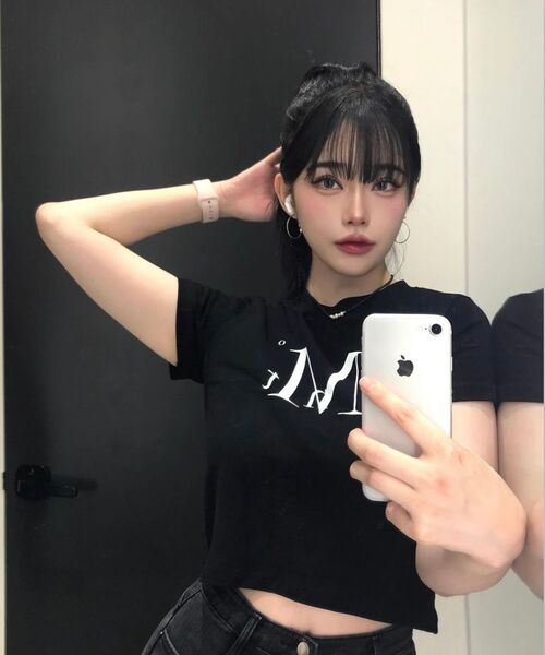 MUCENT（ムセント）の「メインシンボルシグネチャーロゴ半袖Tシャツ（4カラー）（Tシャツ/カットソー・レディース・ホワイト/ブラック/ライトピンク/レッド・SHORT/L/M/XL）」の13枚目の写真
