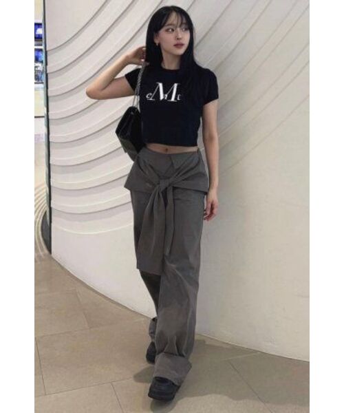 MUCENT（ムセント）の「メインシンボルシグネチャーロゴ半袖Tシャツ（4カラー）（Tシャツ/カットソー・レディース・ホワイト/ブラック/ライトピンク/レッド・SHORT/L/M/XL）」の8枚目の写真