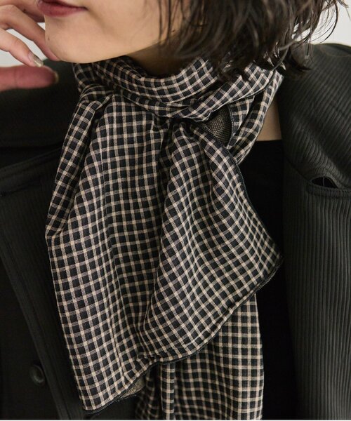 ear PAPILLONNER（イアパピヨネ）の「コットン格子柄ストール（ストール/ショール・レディース・ブラック・FREE）」の3枚目の写真