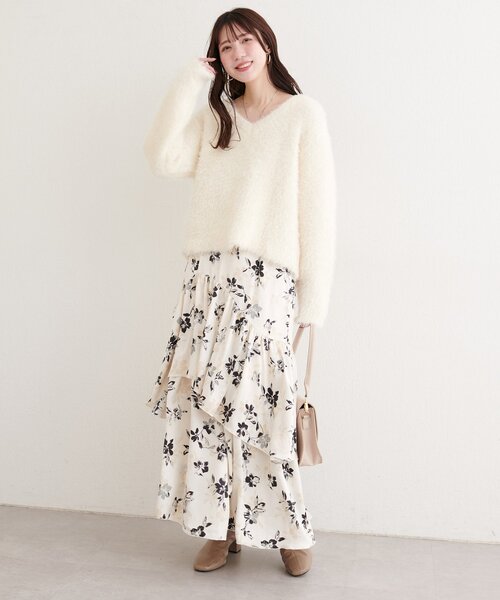 natural couture(ナチュラルクチュール)の「裾パイピングスカート(スカート・レディース・その他1/その他2/チャコールグレー/アイボリー・FREE)」の16枚目の写真