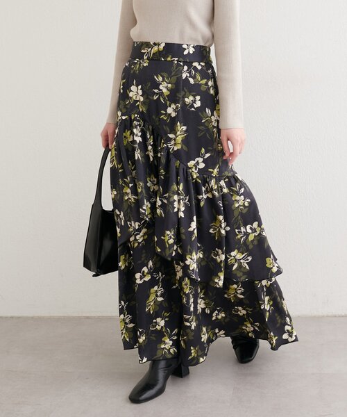 natural couture(ナチュラルクチュール)の「裾パイピングスカート(スカート・レディース・その他1/その他2/チャコールグレー/アイボリー・FREE)」の7枚目の写真