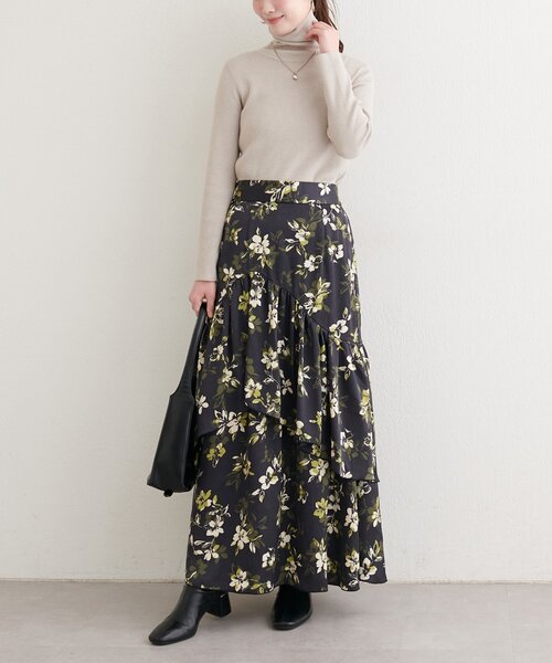 natural couture(ナチュラルクチュール)の「裾パイピングスカート(スカート・レディース・その他1/その他2/チャコールグレー/アイボリー・FREE)」の10枚目の写真