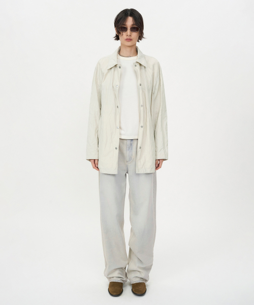 INSILENCE WOMEN（インサイレンスウーマン）の「リンクルオーバーサイズハーフトレンチICEGREY（トレンチコート・レディース・その他・X-SMALL/SMALL/MEDIUM）」の8枚目の写真