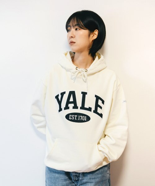 YALE(イェール)の「ツートンアーチフード_パープル(パーカー・レディース・その他・SMALL/MEDIUM/LARGE)」の16枚目の写真