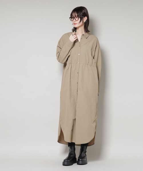 NANO universe(ナノユニバース)の「ナイロンタッサードロストシャツワンピース(シャツワンピース・レディース・ブラック/キャメル/ダークベージュ・FREE)」の6枚目の写真