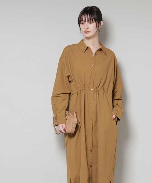 NANO universe(ナノユニバース)の「ナイロンタッサードロストシャツワンピース(シャツワンピース・レディース・ブラック/キャメル/ダークベージュ・FREE)」の7枚目の写真