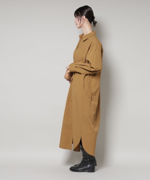 NANO universe(ナノユニバース)の「ナイロンタッサードロストシャツワンピース(シャツワンピース・レディース・ブラック/キャメル/ダークベージュ・FREE)」の10枚目の写真