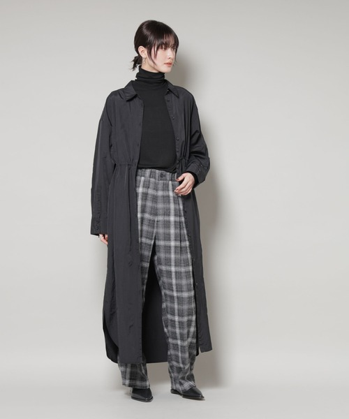 NANO universe(ナノユニバース)の「ナイロンタッサードロストシャツワンピース(シャツワンピース・レディース・ブラック/キャメル/ダークベージュ・FREE)」の19枚目の写真