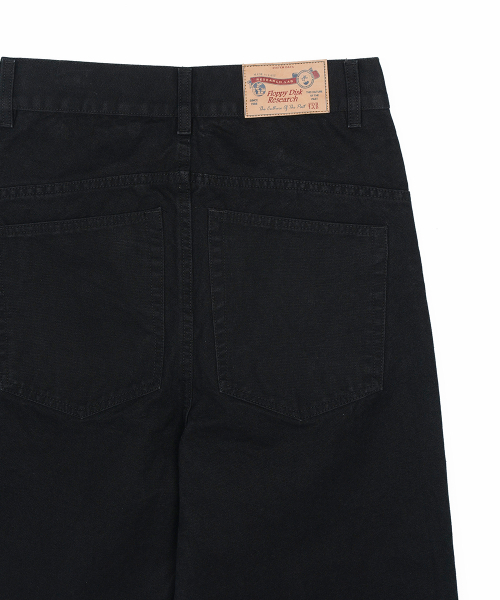 FDR(エフディーアール)の「Straight Fit Canvas Cotton Jeans Black(その他パンツ・メンズ・その他・MEDIUM/LARGE/SMALL)」の5枚目の写真