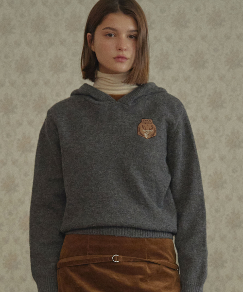 DEARMYDEER(ディアマイディア)の「Wappen Knit Hoodie (Gray)(ニット/セーター・レディース・その他・FREE)」の2枚目の写真