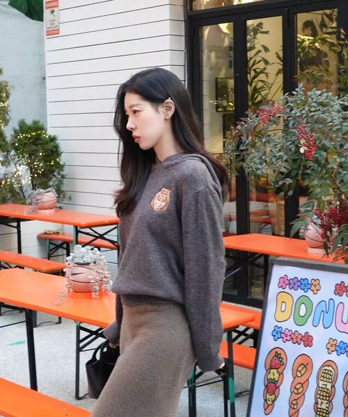 DEARMYDEER(ディアマイディア)の「Wappen Knit Hoodie (Gray)(ニット/セーター・レディース・その他・FREE)」の7枚目の写真