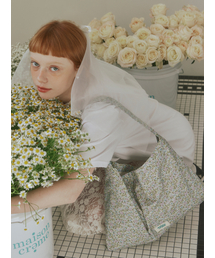 MAISON CREME（メゾンクレム）の「花柄エコバッグ_ブルーブーケ（エコバッグ/サブバッグ）」