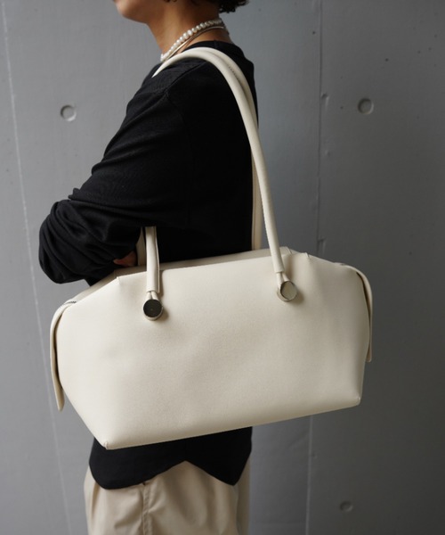 ADD CULUMN（アドカラム）の「ADD CULUMN(アドカラム) TABLET BOSTON（ハンドバッグ・レディース・ダークグレー/アイボリー・F）」の2枚目の写真