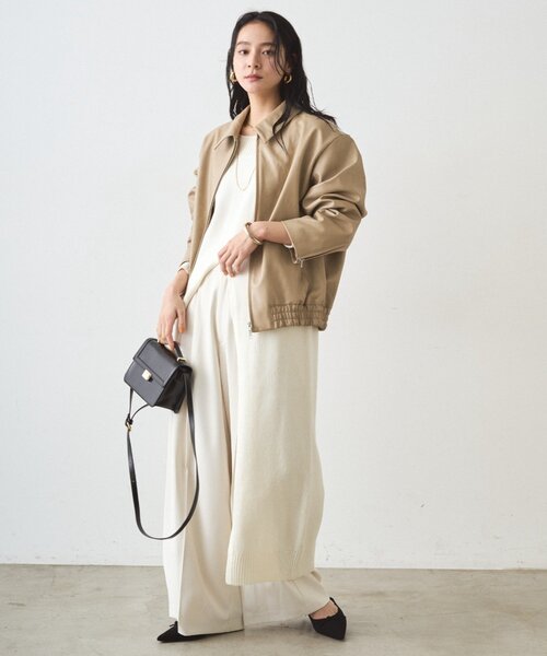 LOUNGEDRESS(ラウンジドレス)の「ハイスリットニットワンピース(ワンピース・レディース・ネイビー/オフホワイト・FREE)」の12枚目の写真