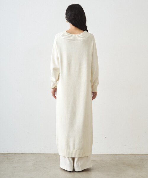 LOUNGEDRESS(ラウンジドレス)の「ハイスリットニットワンピース(ワンピース・レディース・ネイビー/オフホワイト・FREE)」の16枚目の写真