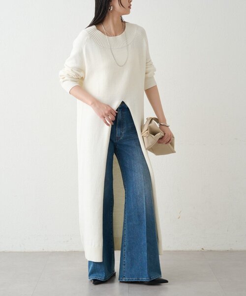LOUNGEDRESS(ラウンジドレス)の「ハイスリットニットワンピース(ワンピース・レディース・ネイビー/オフホワイト・FREE)」の22枚目の写真
