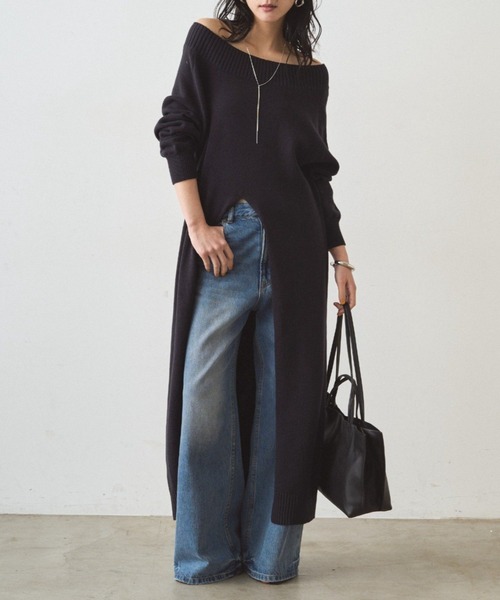 LOUNGEDRESS(ラウンジドレス)の「ハイスリットニットワンピース(ワンピース・レディース・ネイビー/オフホワイト・FREE)」の2枚目の写真