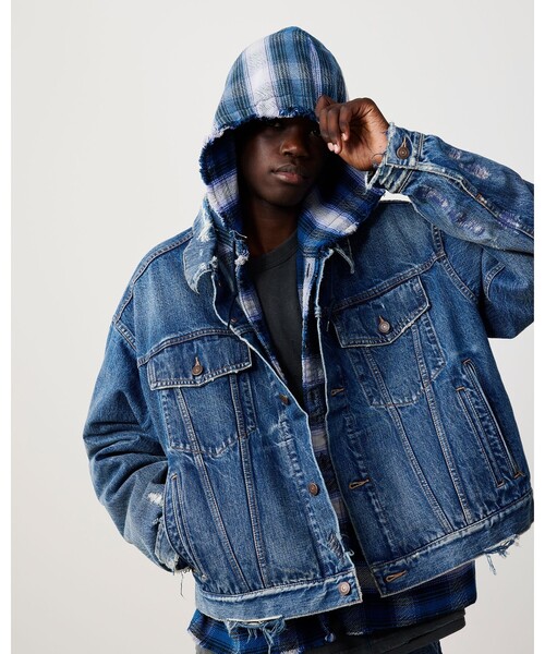 BEAMS(ビームス)の「ダメージ フード チェック シャツ【ワイドショートフィット】(シャツ/ブラウス・メンズ・ブラック/ネイビー・S/M/L/XL)」の13枚目の写真