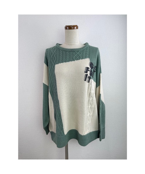 WORLD WIDE LOVE!（ワールドワイドラブ）の「GO FOR IT ! パネル配色編みプルオーバー（ニット/セーター・レディース・グリーン/ブルー/ブラック・1）」の8枚目の写真