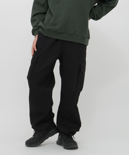 GLOBAL WORK（グローバルワーク）の「サマ見えストレッチカーゴ/AND YUA ANY/612456（カーゴパンツ・キッズ・グレイッシュベージュ/ブラック・SMALL/MEDIUM/LARGE）」の2枚目の写真