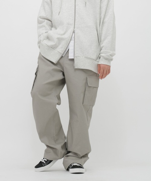 GLOBAL WORK（グローバルワーク）の「サマ見えストレッチカーゴ/AND YUA ANY/612456（カーゴパンツ・キッズ・グレイッシュベージュ/ブラック・SMALL/MEDIUM/LARGE）」の10枚目の写真